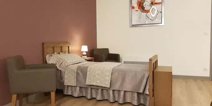 /medias/site/pompes-funebres-alencon/agence%20tetard%20int%C3%A9rieur.jpg